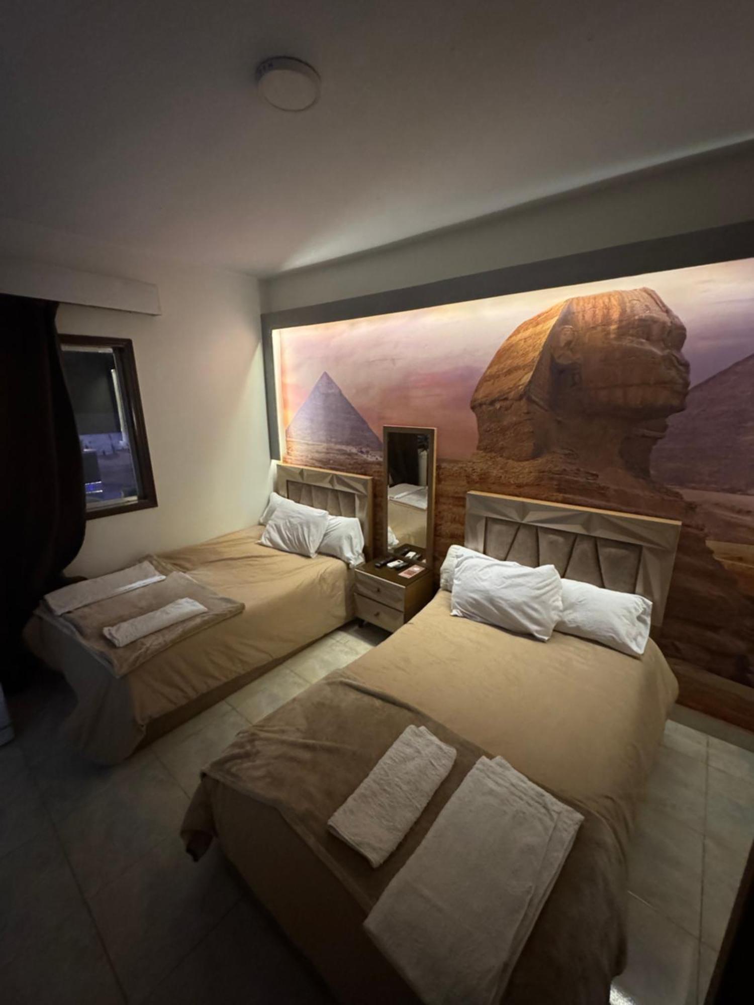 Отель Nefertiti Pyramids View Каир Экстерьер фото
